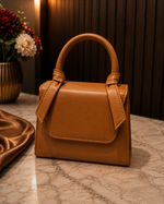 ELEGANT BEIGE STRUCTURED HANDBAG FOR WOMEN