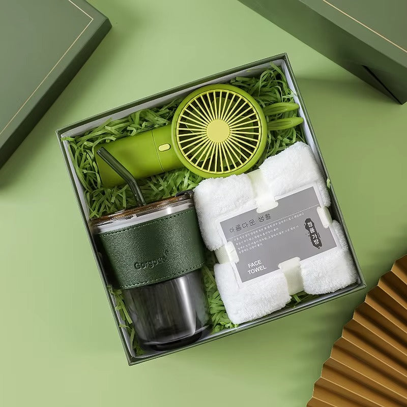 Gifts with Greeting Cards Ideas Unique Birthday Gift Sets for Men and Women